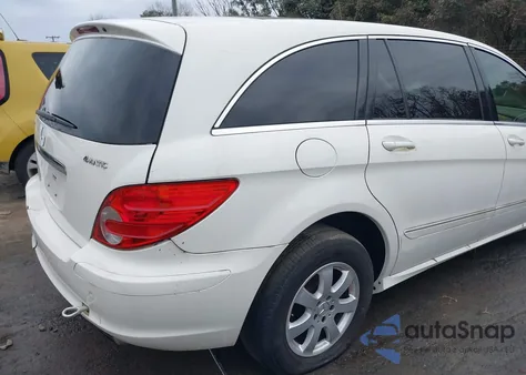 2007 Mercedes-Benz R 350 4Matic z USA, uszkodzony, nr VIN 4JGCB65E07A053053